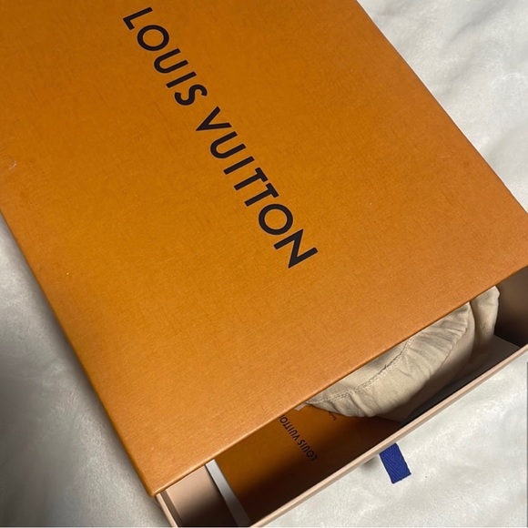 Louis Vuitton espadrilles - Picture 3 of 4